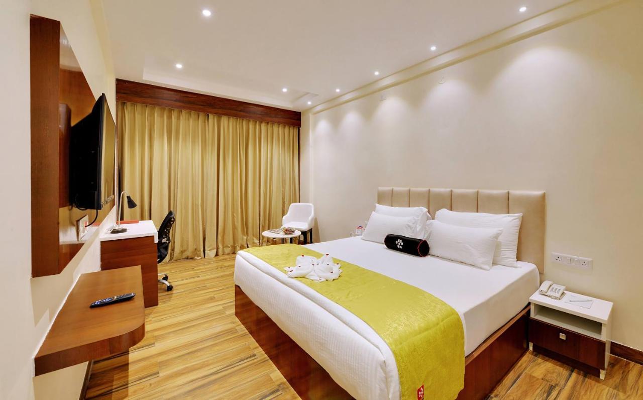 Mastiff Select Gulbarga Hotel Kalaburagi Exterior foto